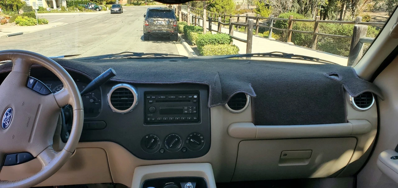 2003 Ford Expedition 2nd Gen - Image 8 of 15