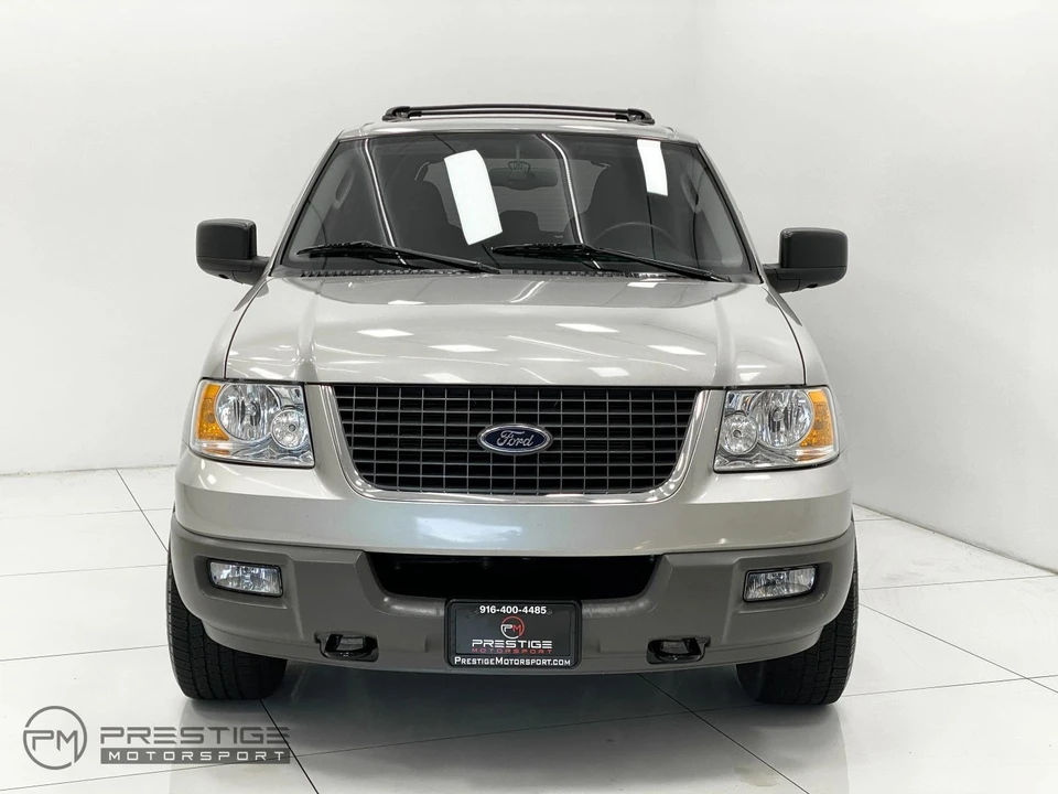 2003 Ford Expedition 2nd Gen - Image 2 of 12