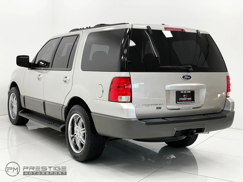 2003 Ford Expedition 2nd Gen - Image 8 of 12