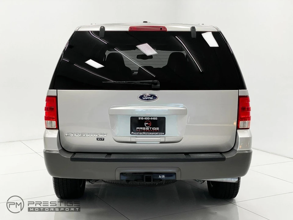 2003 Ford Expedition 2nd Gen - Image 5 of 12
