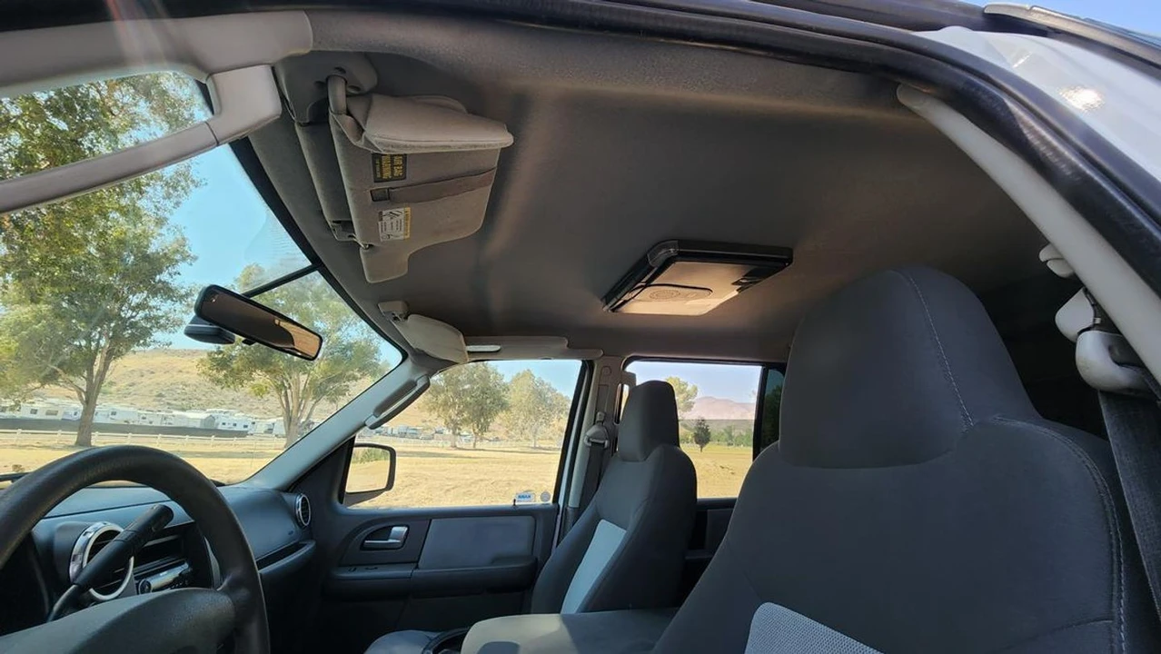 2003 Ford Expedition 2nd Gen - Image 25 of 30