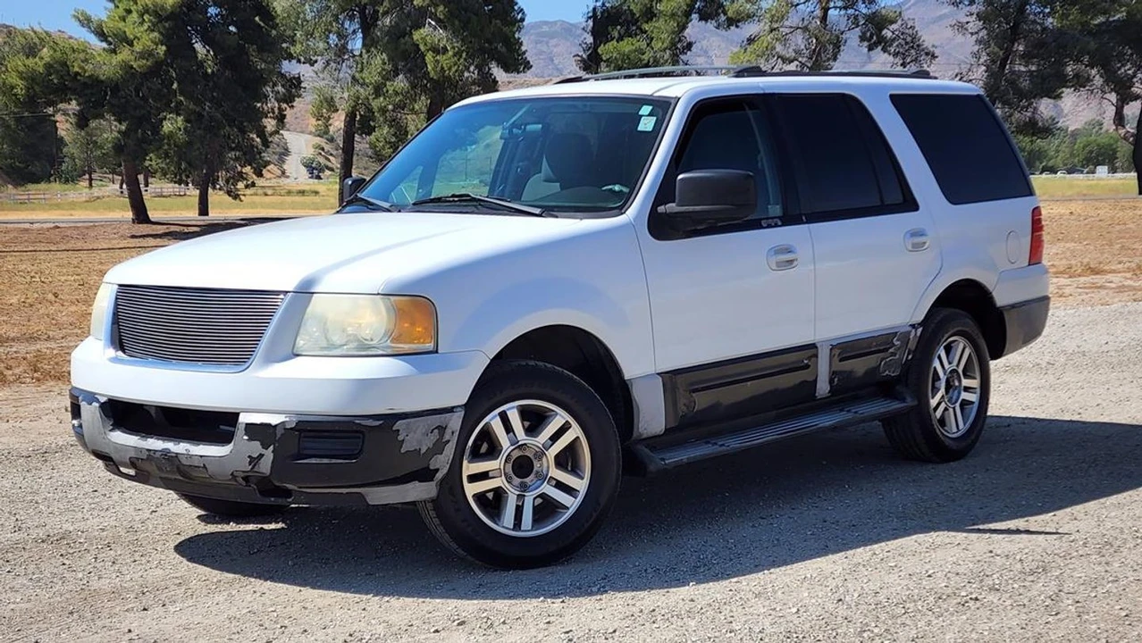2003 Ford Expedition 2nd Gen - Image 2 of 12