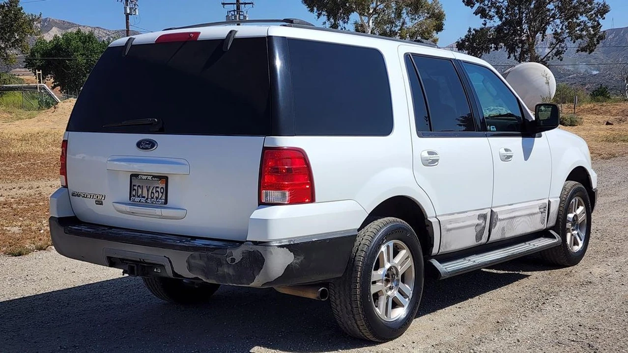 2003 Ford Expedition 2nd Gen - Image 7 of 30