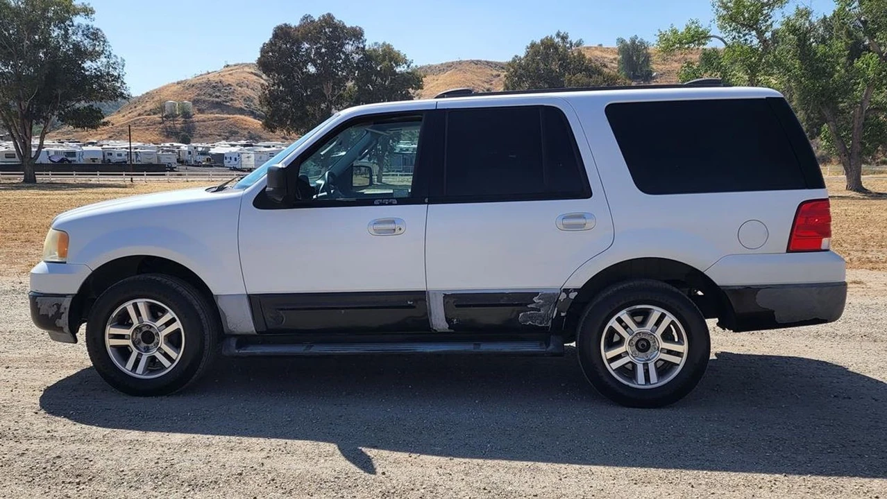 2003 Ford Expedition 2nd Gen - Image 12 of 12