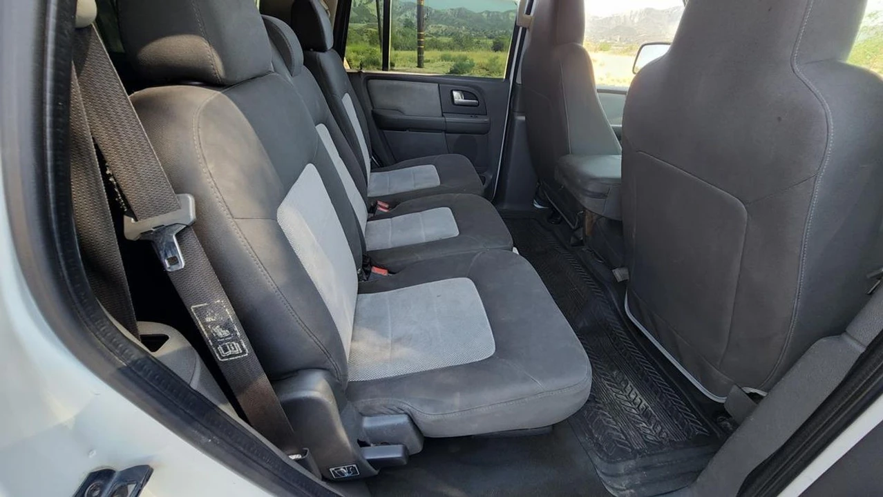 2003 Ford Expedition 2nd Gen - Image 17 of 30