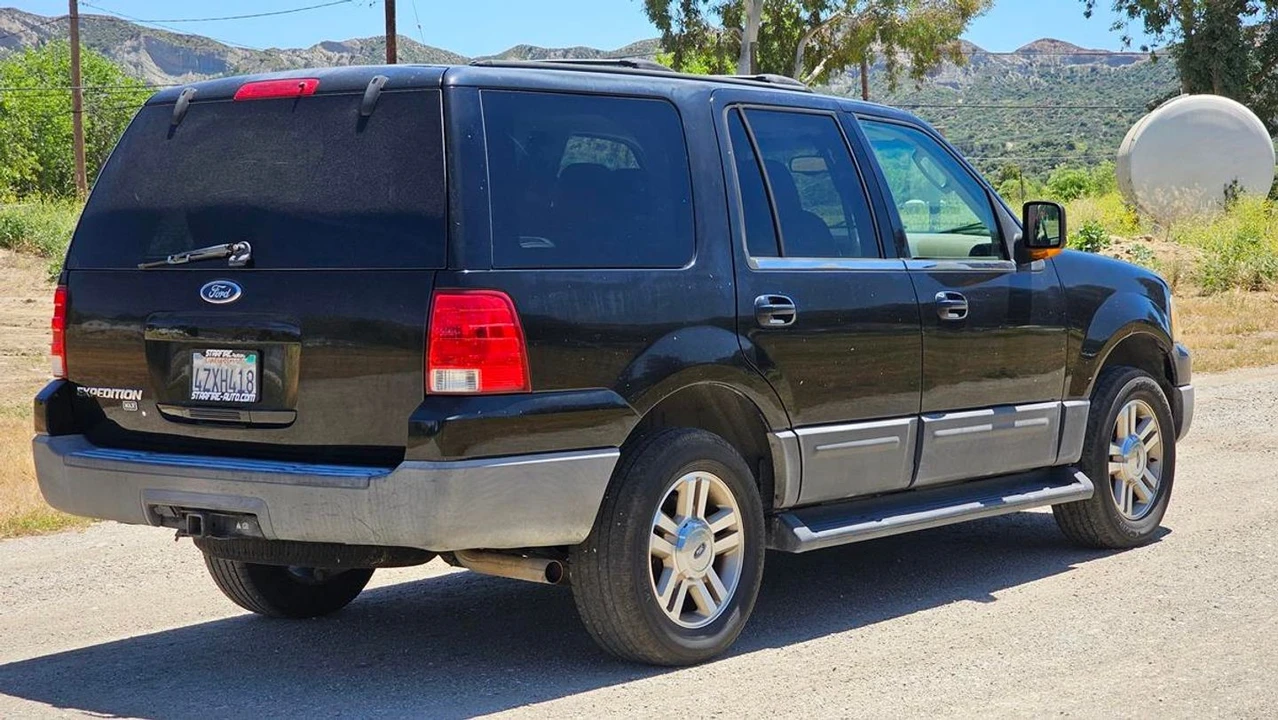 2003 Ford Expedition 2nd Gen - Image 7 of 31