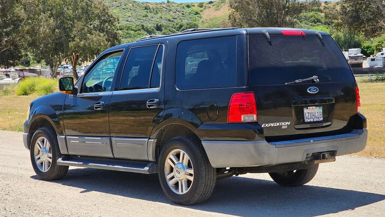 2003 Ford Expedition 2nd Gen - Image 6 of 31