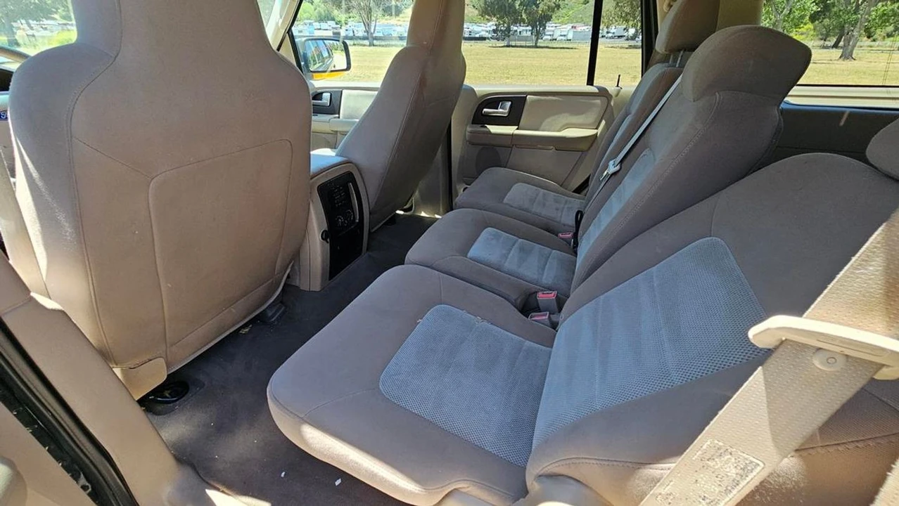 2003 Ford Expedition 2nd Gen - Image 16 of 31