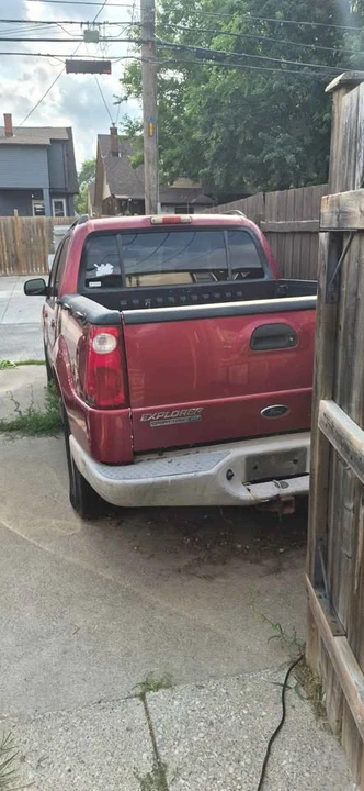 2003 Ford Explorer Sport Trac - Image 4 of 5