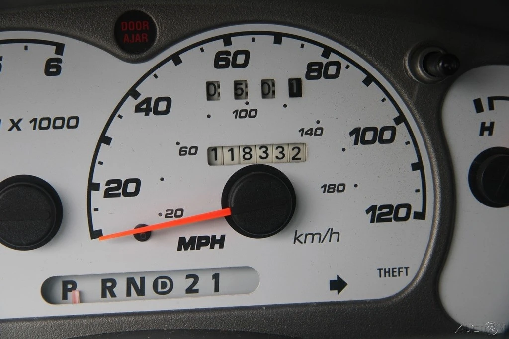 2003 Ford Explorer Sport Trac - Image 17 of 21