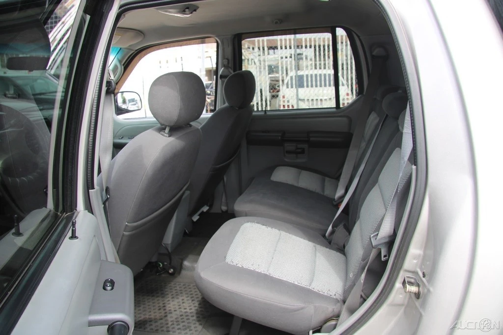 2003 Ford Explorer Sport Trac - Image 20 of 21