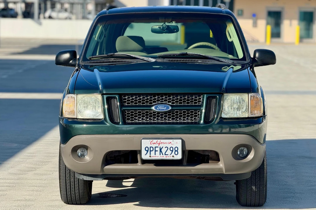 2003 Ford Explorer 2nd Gen - Image 2 of 31