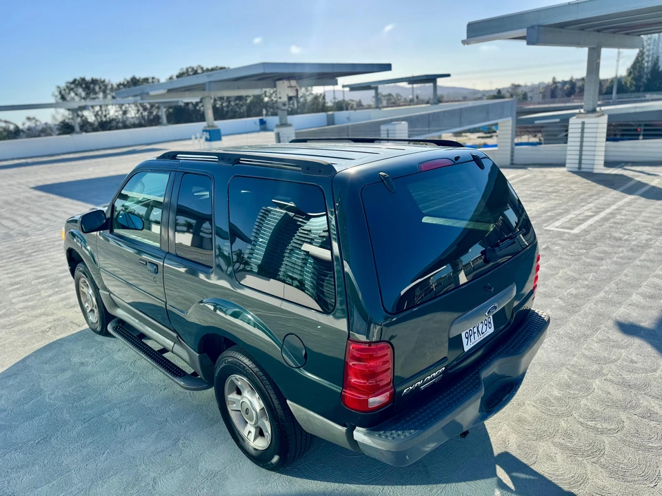 2003 Ford Explorer 2nd Gen - Image 17 of 31