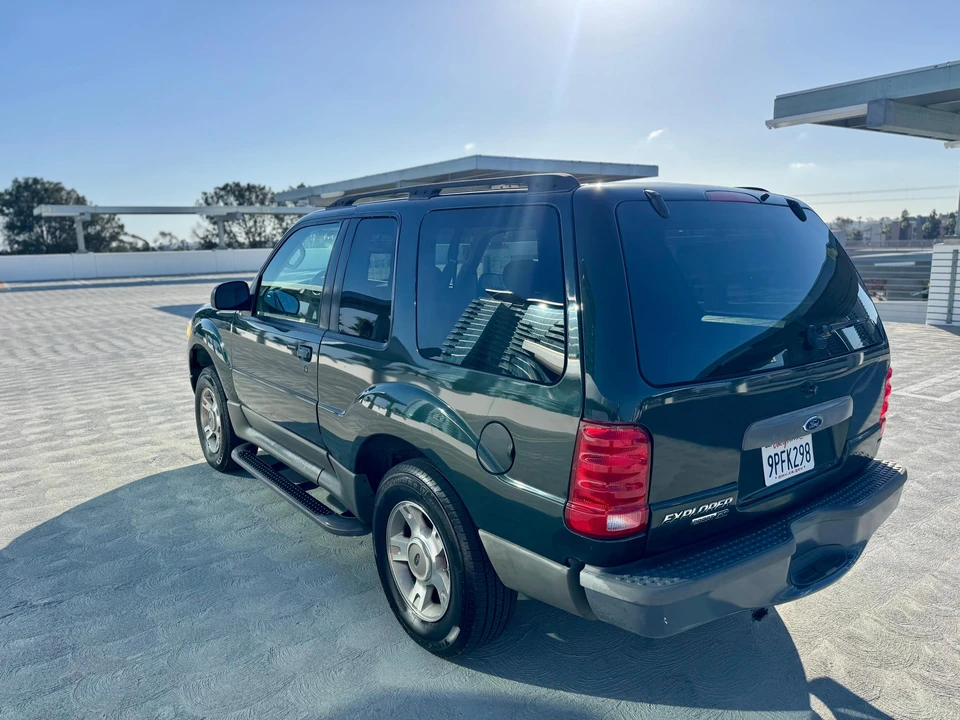 2003 Ford Explorer 2nd Gen - Image 18 of 31