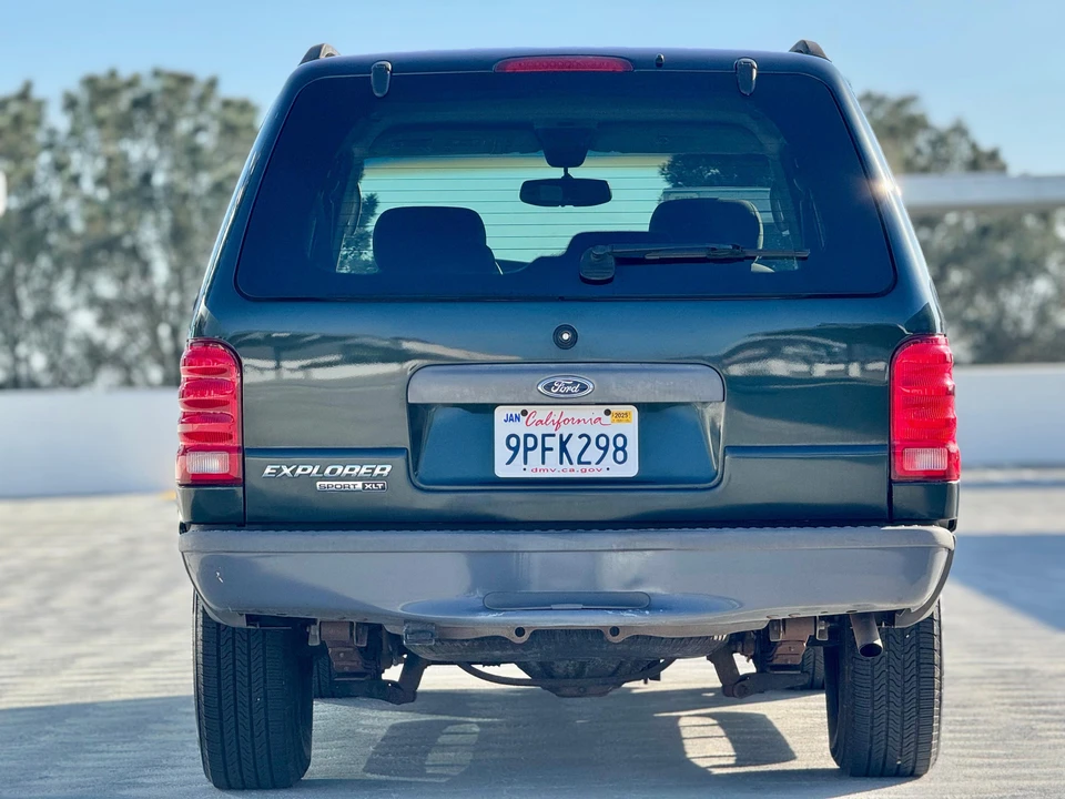 2003 Ford Explorer 2nd Gen - Image 21 of 31