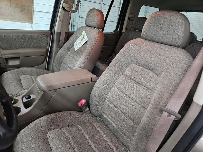 2003 Ford Explorer 3rd Gen - Image 19 of 31