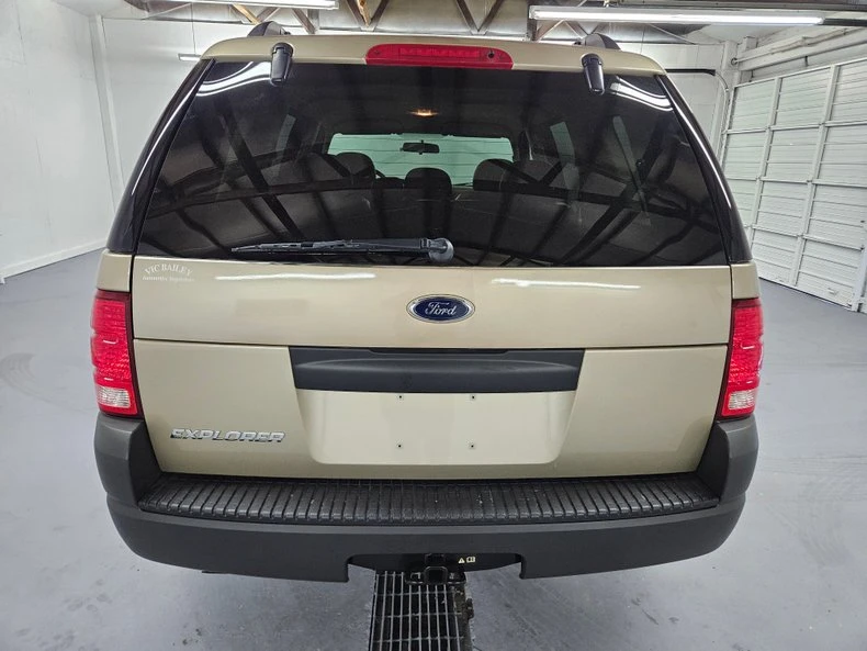 2003 Ford Explorer 3rd Gen - Image 7 of 31
