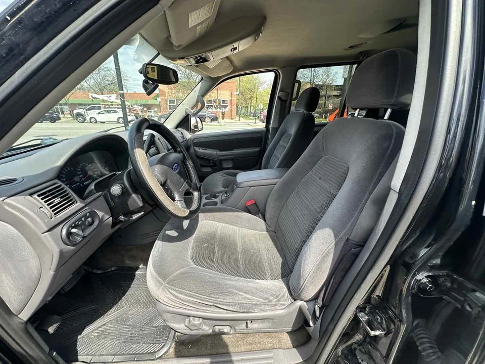 2003 Ford Explorer 3rd Gen - Image 10 of 16
