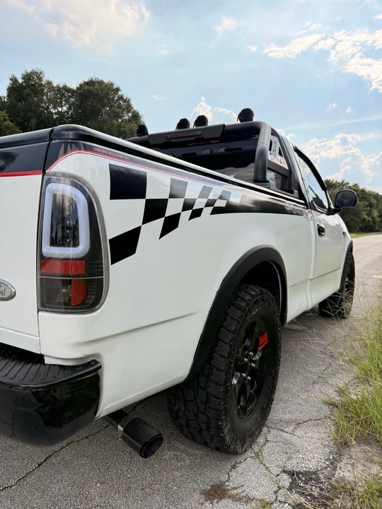 2003 Ford F-150 10th Gen - Image 9 of 14