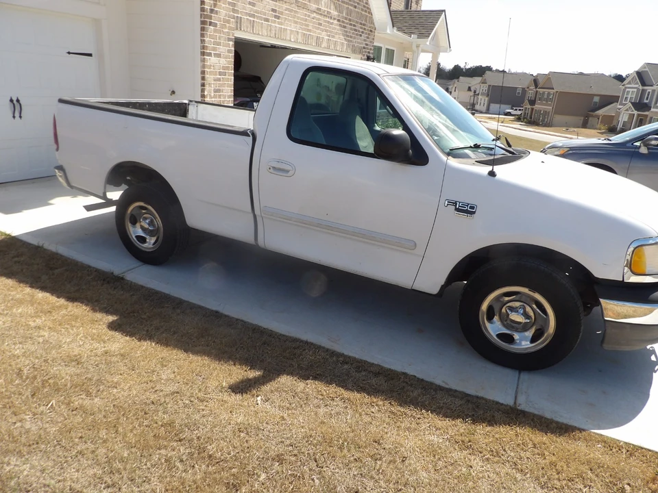 2003 Ford F-150 10th Gen - Image 4 of 16