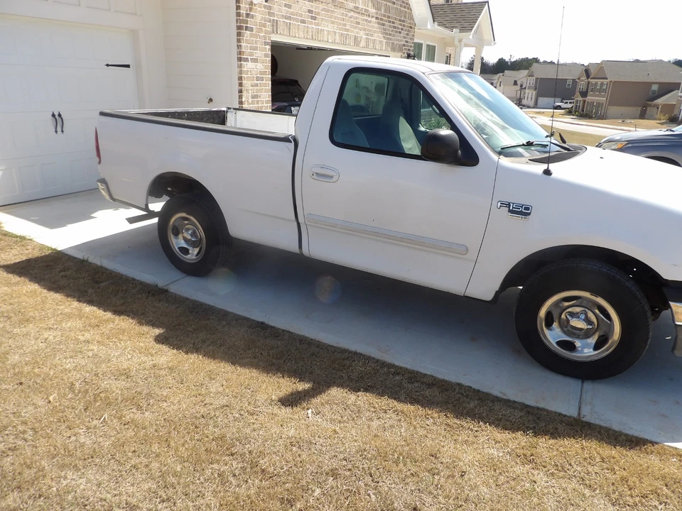 2003 Ford F-150 10th Gen - Image 3 of 16