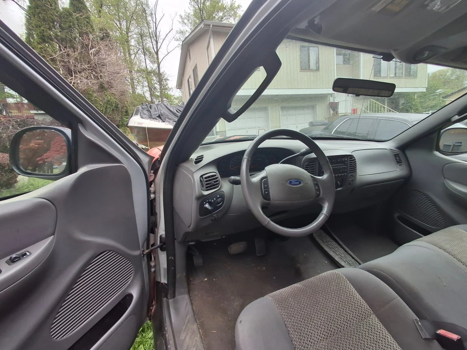 2003 Ford F-150 10th Gen - Image 6 of 12