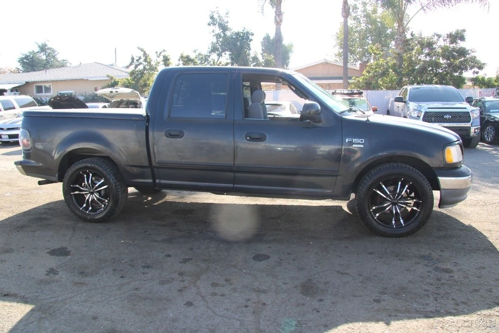 2003 Ford F-150 10th Gen - Image 7 of 21