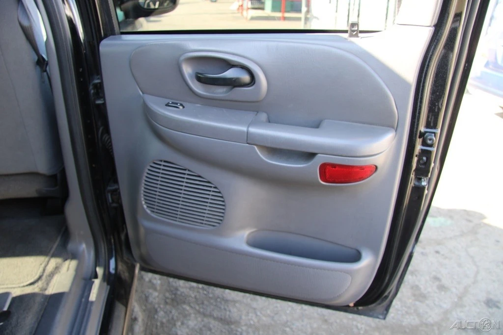 2003 Ford F-150 10th Gen - Image 19 of 21