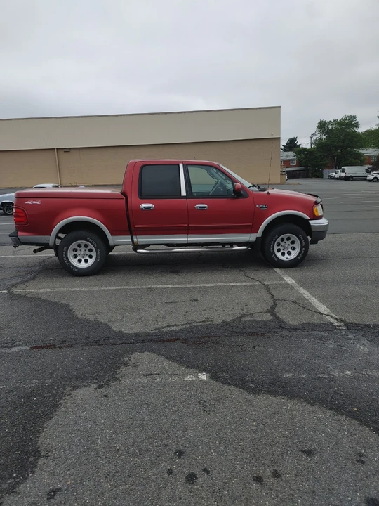 2003 Ford F-150 10th Gen - Image 2 of 24