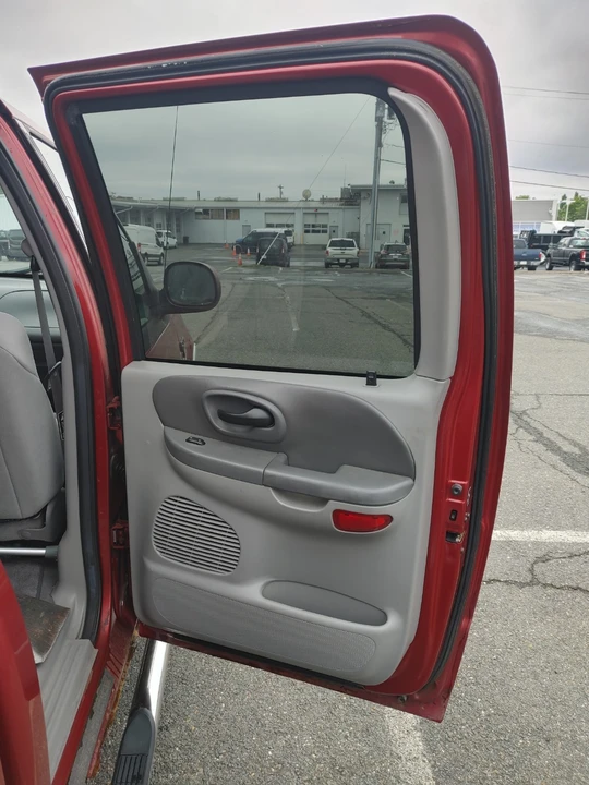 2003 Ford F-150 10th Gen - Image 21 of 24