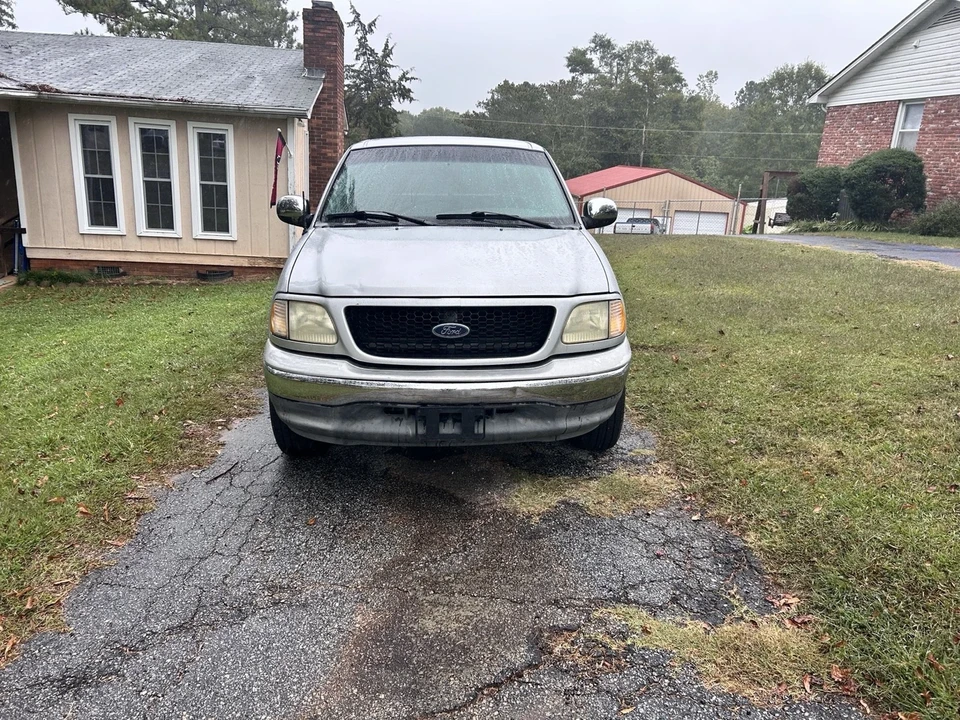 2003 Ford F-150 10th Gen - Image 5 of 19