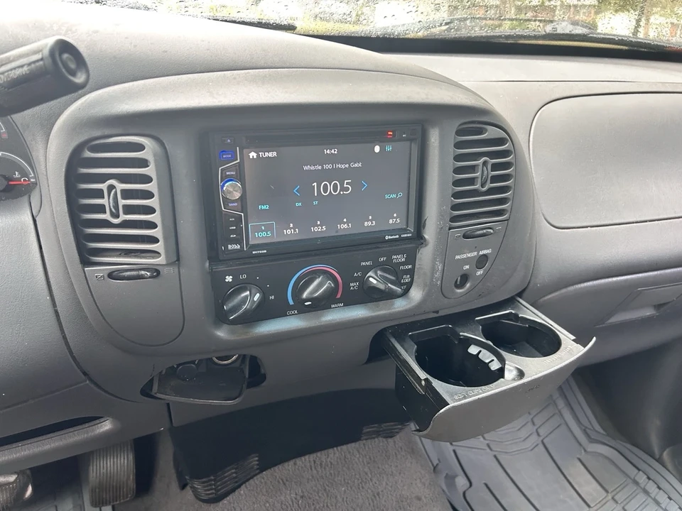 2003 Ford F-150 10th Gen - Image 11 of 19