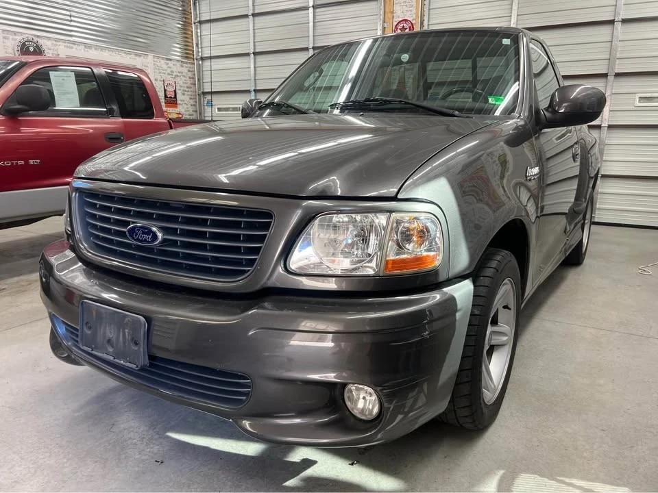2003 Ford F-150 10th Gen - Image 2 of 13