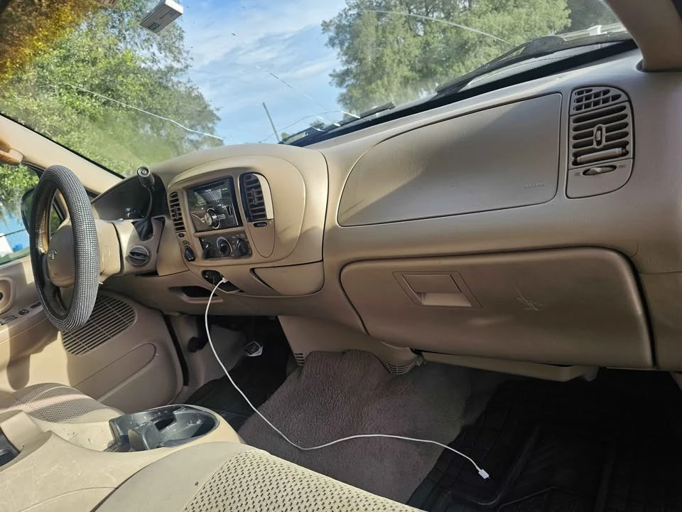 2003 Ford F-150 10th Gen - Image 8 of 11