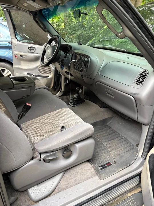 2003 Ford F-150 10th Gen - Image 5 of 11