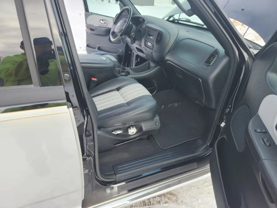 2003 Ford F-150 10th Gen - Image 9 of 15