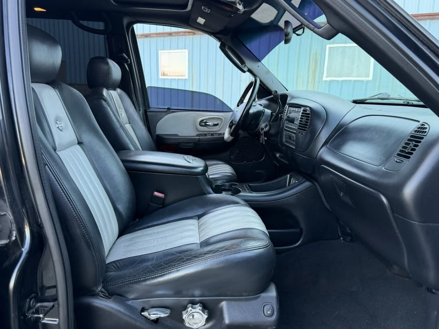 2003 Ford F-150 10th Gen - Image 21 of 29