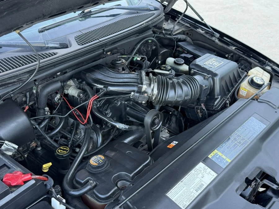 2003 Ford F-150 10th Gen - Image 26 of 29