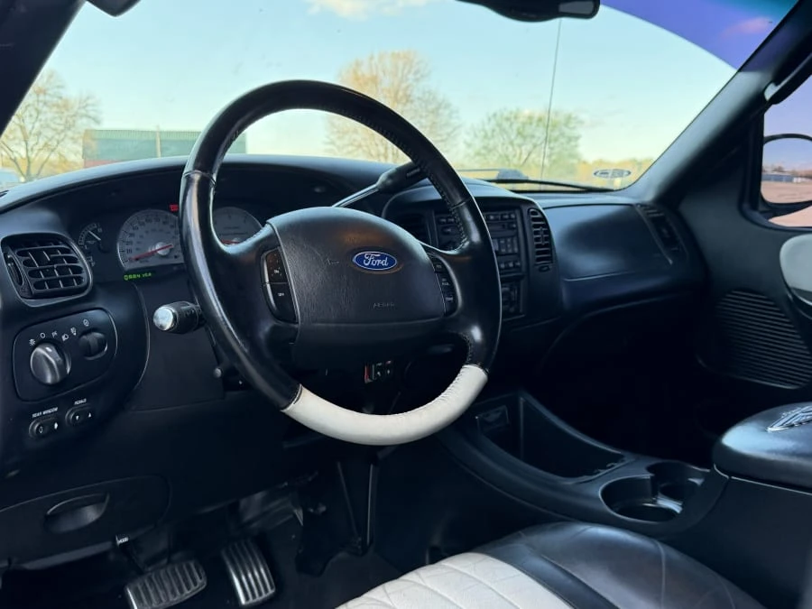 2003 Ford F-150 10th Gen - Image 13 of 29