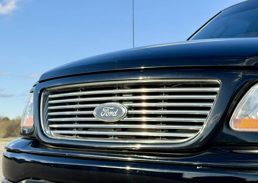 2003 Ford F-150 10th Gen - Image 4 of 29