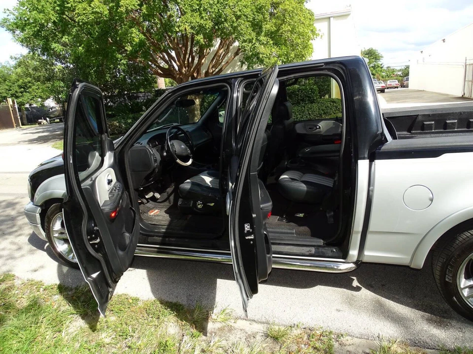 2003 Ford F-150 10th Gen - Image 27 of 31