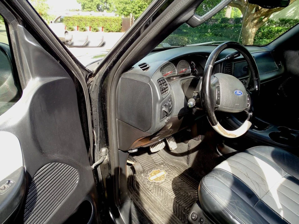 2003 Ford F-150 10th Gen - Image 24 of 31