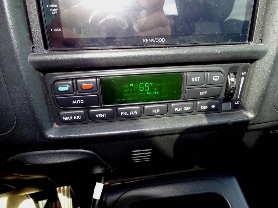 2003 Ford F-150 10th Gen - Image 31 of 31