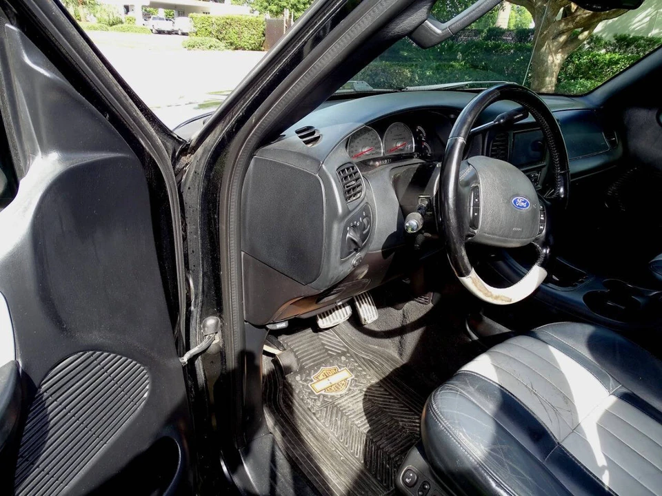 2003 Ford F-150 10th Gen - Image 25 of 31