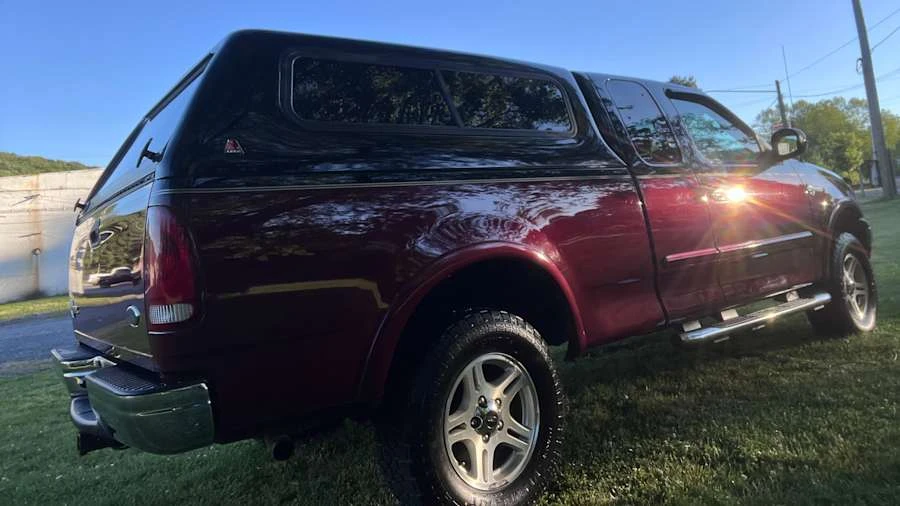 2003 Ford F-150 10th Gen - Image 8 of 25