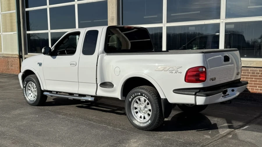 2003 Ford F-150 10th Gen - Image 3 of 10