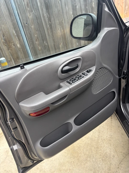 2003 Ford F-150 10th Gen - Image 18 of 21