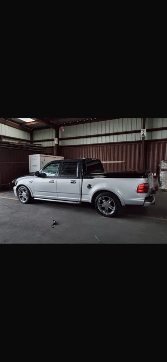 2003 Ford F-150 10th Gen - Image 2 of 19