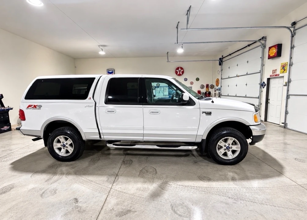 2003 Ford F-150 10th Gen - Image 2 of 31