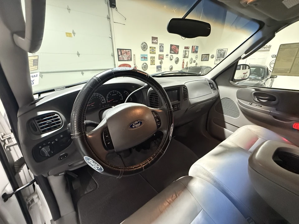2003 Ford F-150 10th Gen - Image 27 of 31
